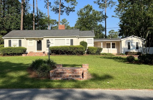 Douglas House | Great home minutes from Downtown Douglas