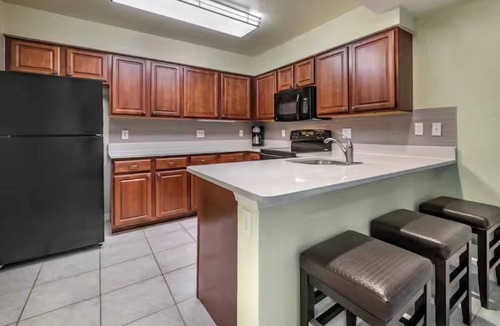West Kissimmee Hotel | Great Location for Every Adventure! Outdoor Pool, Unit with Kitchen!