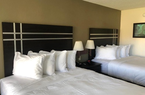 Kissimmee Hotel | Green Palms Extended Stay