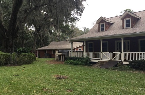 Colonial Oaks Cottage | Guest Cottage At Permaculture Homestead