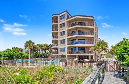 St. Pete Beach House | Gulf Strand Resort 308