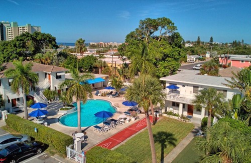 St. Pete Beach Apartment | Gulfside Resort. Unit 10