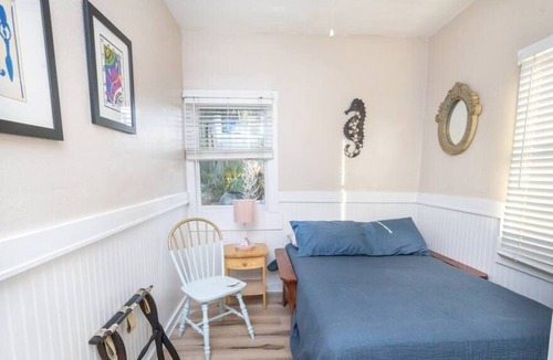 Thunderbolt Cottage | Halcyon Cottage in Thunderbolt, Ga