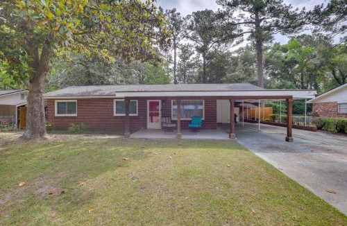 Hinesville House | Half-Mi to Dtwn Hinesville Family Home with Yard!