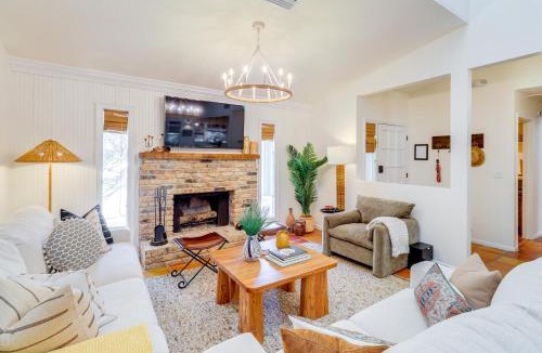 Floridana Beach House | Half-Mi to Private Beach: Floridana Beach Getaway