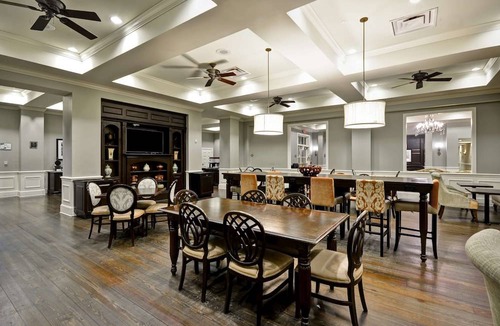Yamacraw Village Hotel | Hampton Inn & Suites Savannah