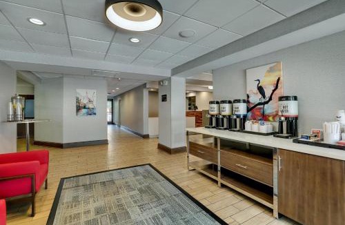 Polk Village Hotel | Hampton Inn Beaufort