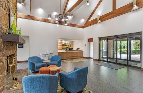 Gwinnett Place Hotel | Hampton Inn & Suites Atlanta/Duluth/Gwinnett