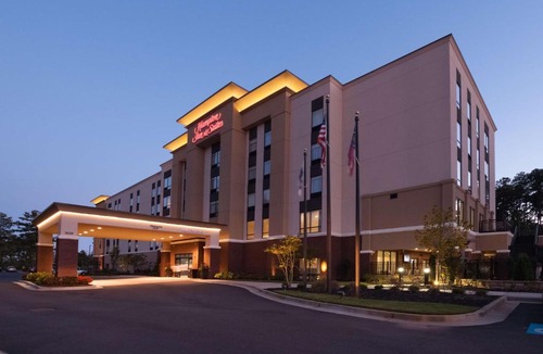 Augusta Hotel | Hampton Inn & Suites by Hilton Augusta-Washington Rd