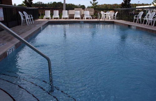 Orlando Hotel | Hampton Inn & Suites Orlando-John Young Parkway/South Park