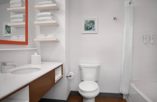 Vero Beach Hotel | Hampton Inn & Suites Vero Beach Downtown