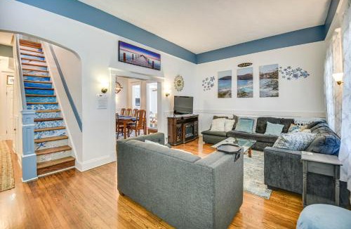 Hampton House | Hampton Sanctuary w/Fire Pit & Fenced Yard!