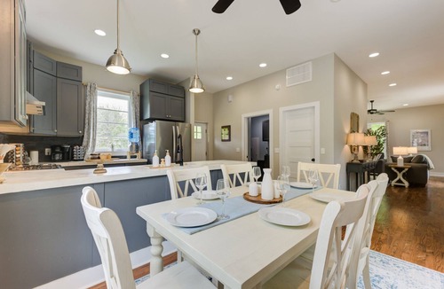 Rockville House | Hart Estates- 2 bedroom retreat on Wadmalaw Island close to Rockville