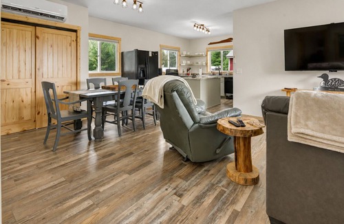 Longville Cabin | "Haufer Hall" - Charming 2-bedroom cabin on beautiful Little Boy Lake.