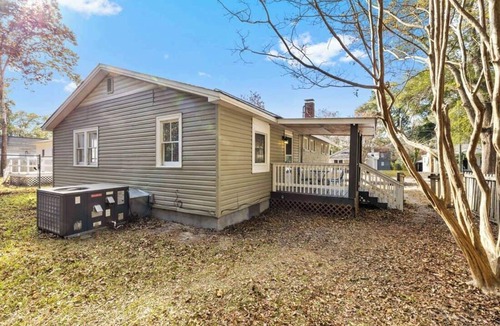Terry Sanford House | Hay House- Adorable and updated home!