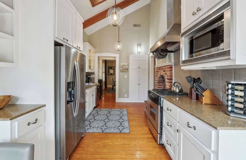 Virginia Highland House | Heart of ATL/Heated Pool- Hot Tub/Secluded/Slps 8
