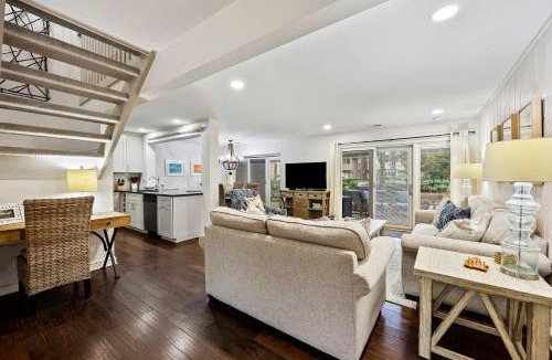 Sea Pines Villa | Heart of Sea Pines Coastal Villa Getaway