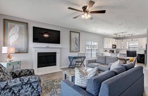 Tybee Island House | Heated Pool Access | Family friendly Beach Home | Ocean view | By Southern Belle Tybee