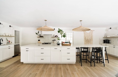 Central Beach House | Heated Pool - Dog Friendly - Putting Green - EV