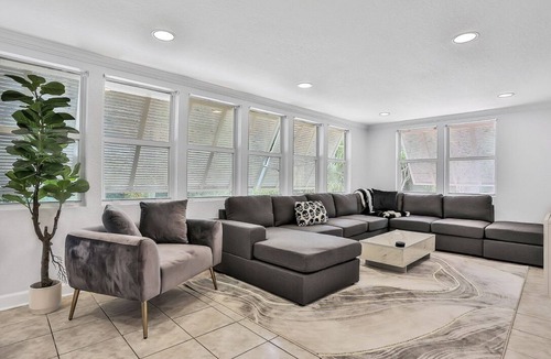 Tropic House | Heated Pool · Hot Tub · Game Room · 5-Min to beach