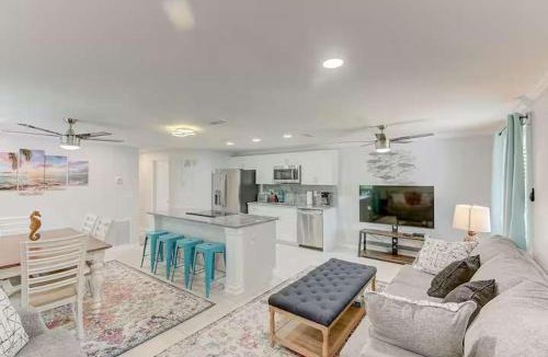 South Bradenton House | Heated Pool & Slide - 6 Min to IMG - Putt Putt