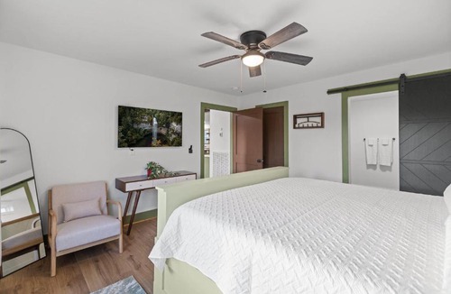 Pikeville House | Hemlock Haven - Fall Creek Falls Escape -Sleeps 16
