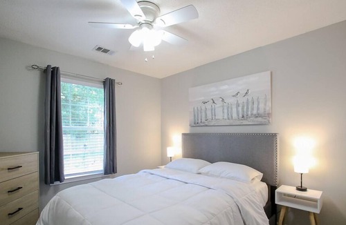 Pooler House | Hero House*3BR/2BA*Pet Friendly