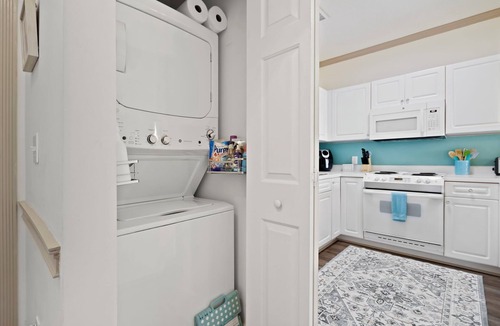 Little River Condo | HIBISCUS HAVEN: Little River SC, Cute 2B/2B Condo w Pool Near Beach 90 Day Stays
