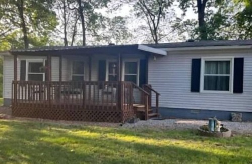 Ava Cottage | Hickey House