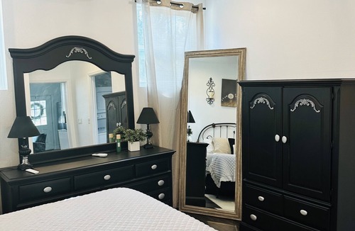 St. Cloud House | Hidden Country Gem right next to Medical City!