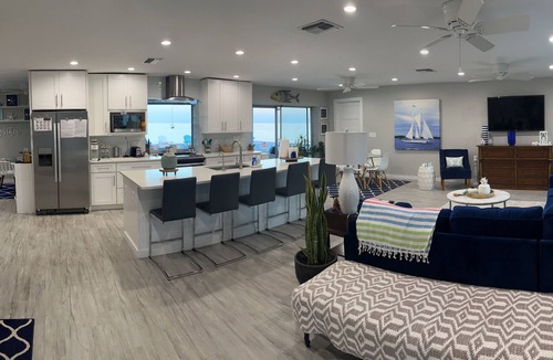 Coquina Key House | Hidden Gem in Paradise with Private Beach and Private Pool
