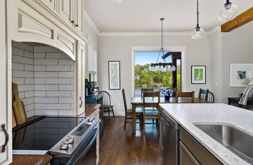 West Union House | Hideaway Cove on Lake Keowee