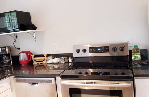 Grovetown Apartment | High Meadows Cottage on 16 Acres property, No Pet Fee