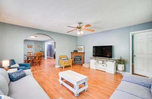 Winona House | Hike, Fish & Ride: Pet-Friendly Huntsville Home