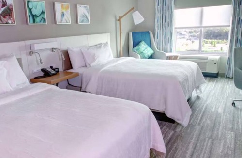 Wesley Chapel Hotel | Hilton Garden Inn Stay Near Tampa, Dining, and Premium Outlets - 4 Units