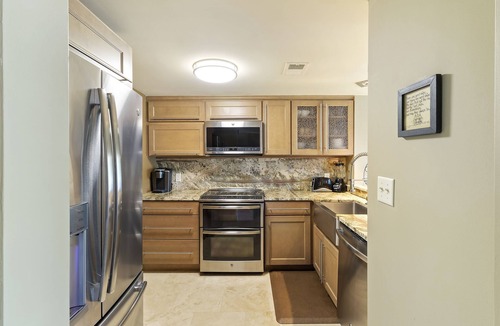 Palmetto Dunes Condo | Hilton head island voted best island 6 years by Condé Nast. Location location!