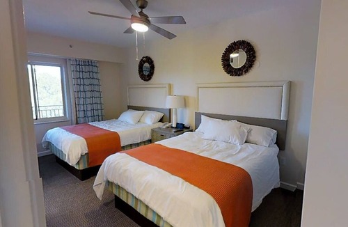 Hilton Head Island Hotel | Hilton Head luxury resort, Marriott's Grande Ocean-ocean side. july 4th 2026