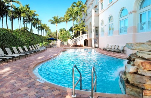 Park Shore Hotel | Hilton Naples