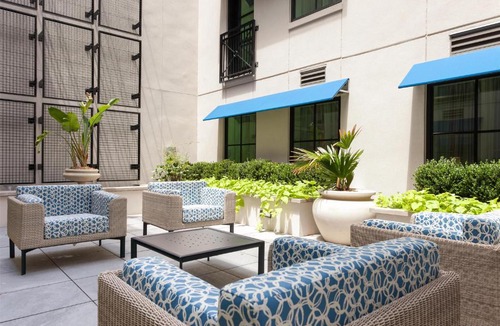 Cannonborough Elliotborough Hotel | Hilton Vacation Club King 583 Charleston