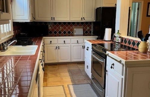 Waynesboro House | Historic 4 BD/4 BA in quaint Waynesboro - "The Bird Dog Capital of the World"