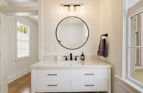 Historic District Cottage | Historic Charm meets Modern Comfort