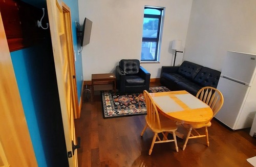 Elkader Bed & Breakfast | Historic District Suites