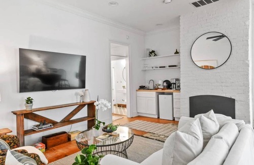 Hot Springs Apartment | Historic Magnolia Cottage - luxurious, in-town, mountain view, firepit, gardens