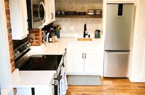 Summerville Condo | Historic Summerville Condo