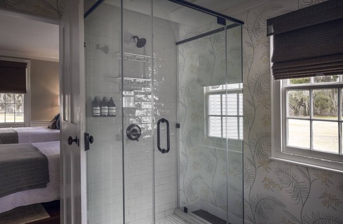 Huger Bed & Breakfast | Historical Charleston Bed & Breakfast- State Room