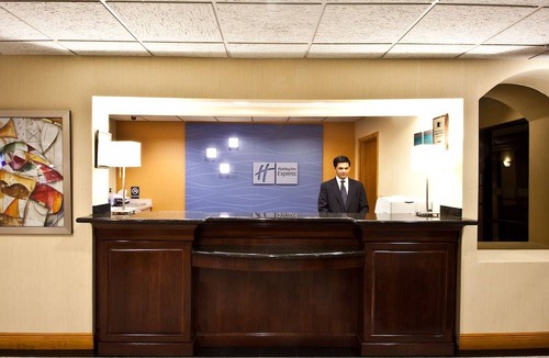 Vero Beach Hotel | Holiday Inn Express Vero Beach-West, an IHG Hotel