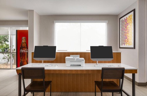 Vero Beach Hotel | Holiday Inn Express Vero Beach-West I-95 by IHG