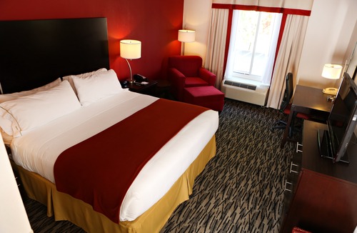 Sumter Hotel | Holiday Inn Express Hotel & Suites - Sumter, an Ihg Hotel