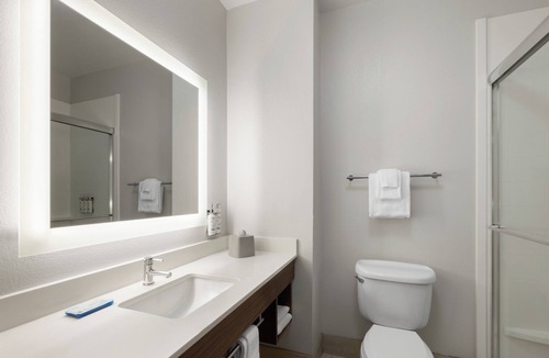 Lake Wales Hotel | Holiday Inn Express Lake Wales N-Winter Haven by IHG