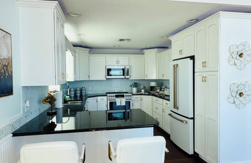 Floridana Beach House | Holiday Promotions! Oceanfront Paradise —Spacious 6-Bedroom Home for 3 Families!